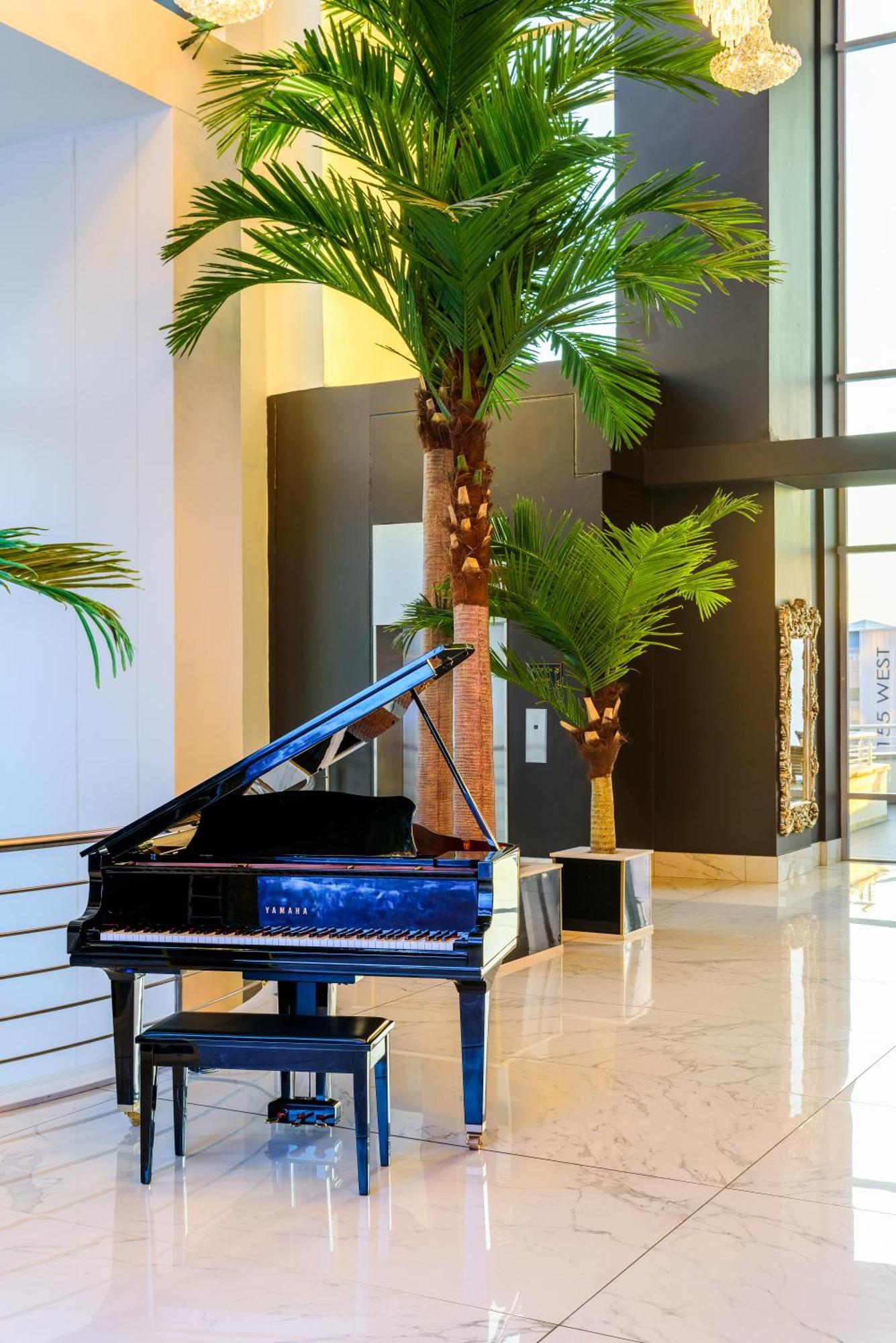 Sky Sandton公司
